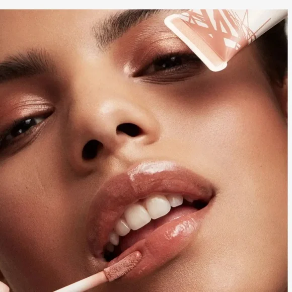 Fenty Beauty Makeup Latte Lips Fenty Beauty By Rihannapro